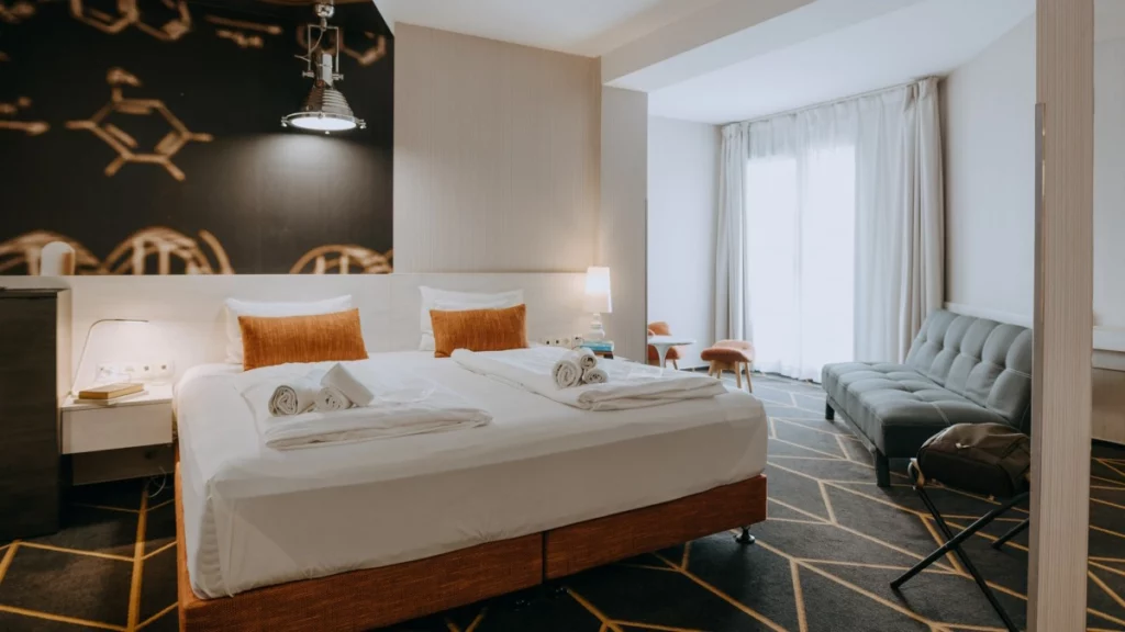 Immo and More - Science Hotel 1
